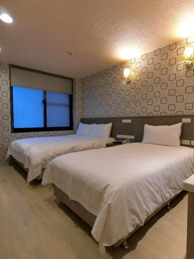 Taiwan Seven Days Boutique Hotel Тайбей Екстер'єр фото